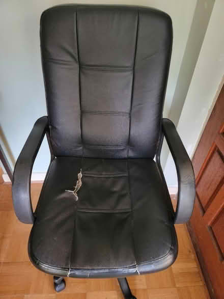 Photo of free Office Chair (BH21 near Wimborne) #2
