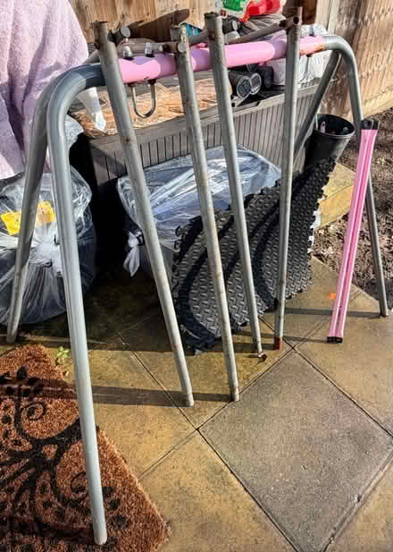 Photo of free Chad valley child’s swing (Ashburton SE25) #1