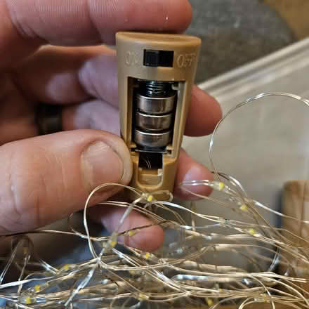 Photo of free 4 sets of bottle lights (Ryhill WF4) #2