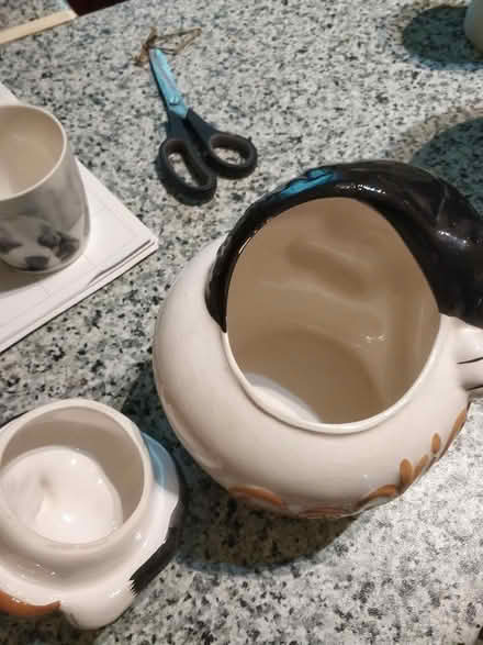 Photo of free small cookie jar (whiteinch, G14) #2