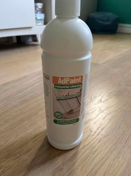 Photo of free anti mould paint additive (Botley OX2) #1