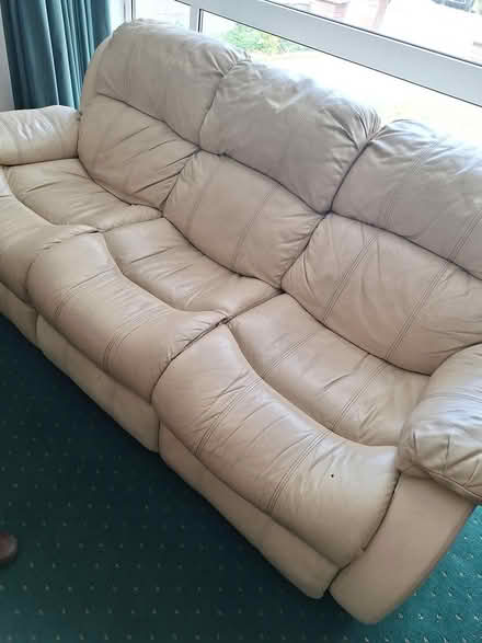 Photo of free 3 seater leather suite (ballinteer) #1