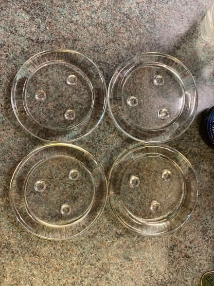 Photo of free 4 matching glass candle holders. (Pipe Aston SY8) #1