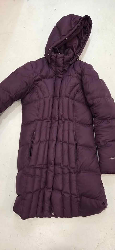 Photo of free Down winter coat size small (Montreal road and St Laurent) #1