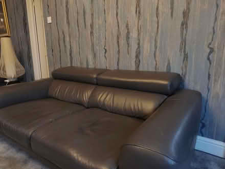 Photo of free Sofa (Rayleigh SS6) #2