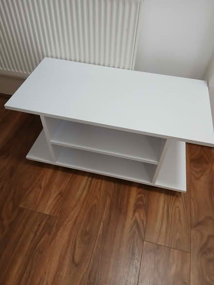 Photo of free Tv stand new (Nw41 by Nw41by) #1