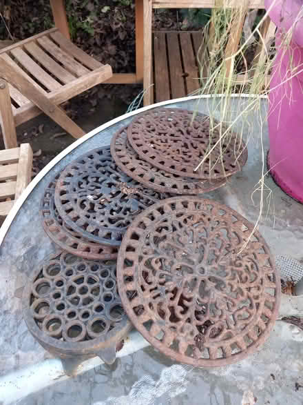 Photo of free selection of trivets! (Bare LA4) #1