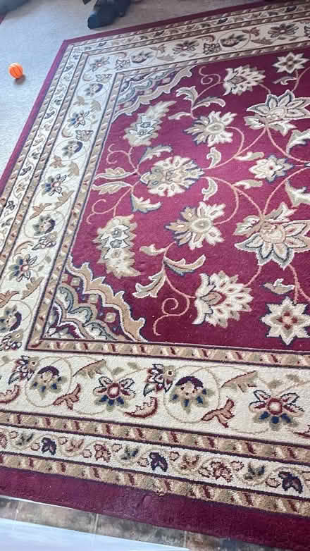 Photo of free 200x300cm Red Rug (IP4 Woodbridge Road) #3