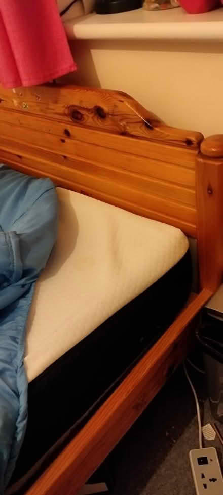 Photo of free Single bed for kids (Chesham HP5) #1