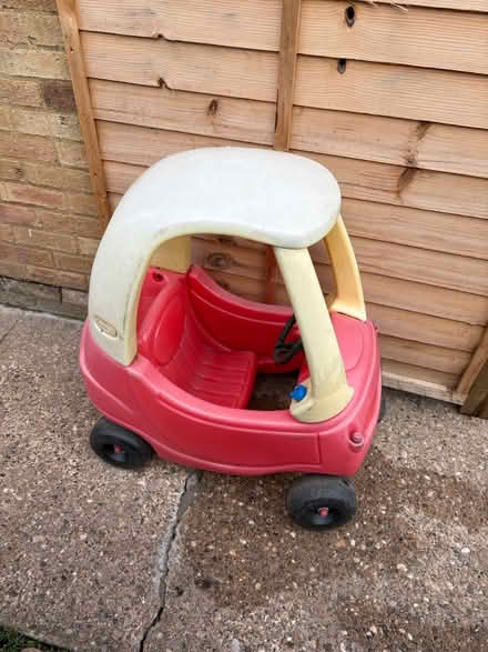 Photo of free Little tykes car (Warwick CV34) #1