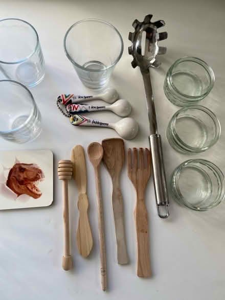 Photo of free Kitchen stuff inc 6 matching glasses (Amersham Common HP7) #2