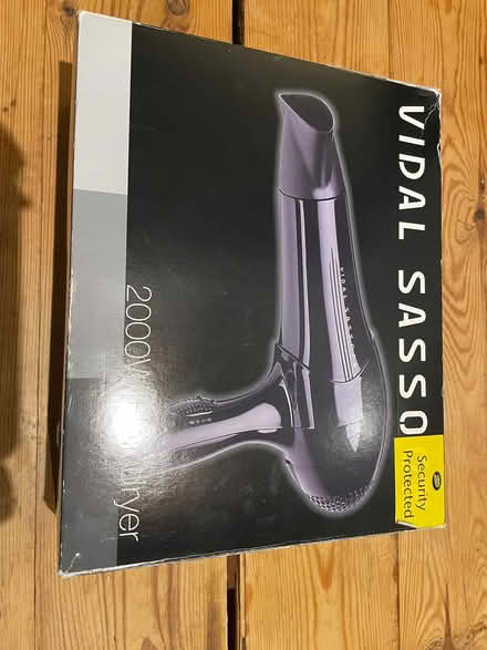 Photo of free vidal sassoon hair dryer (North Ascot SL5) #2