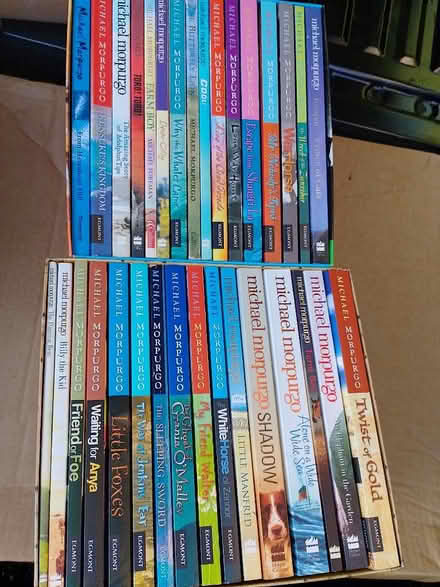Photo of free Bundle of teen/YA fiction books (Layerthorpe YO31) #1