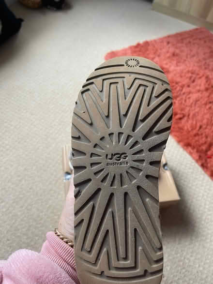 Photo of free Cream and grey Ugg boots size 6.5-7 (Kenilworth CV8) #4