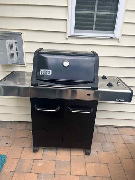 Photo of free weber grill (Washington Twp.) #1