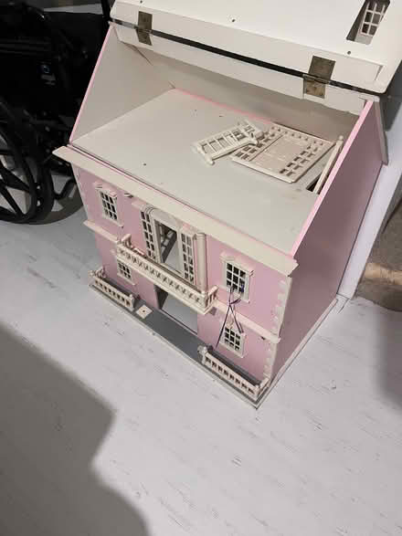 Photo of free Vintage pink dolls house (Frizington CA26) #2