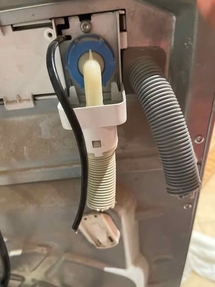 Photo of free Washer dryer not working (KT13) #1