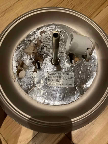 Photo of free Ceiling light (Derry and Tenth Line) #2