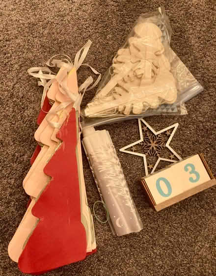 Photo of free christmas decorations (Kirkley NR33) #1