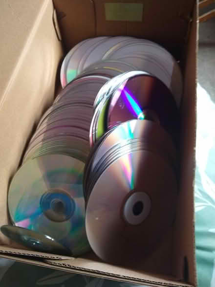 Photo of free Old CDs/CDRoms for craft (Newtown RG1) #1