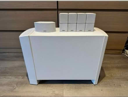 Photo of free Bose (N8) #3