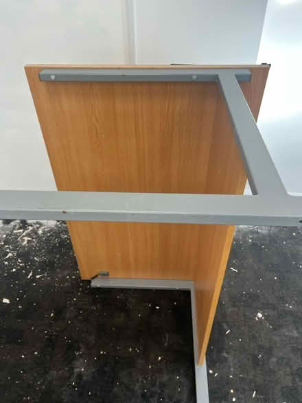 Photo of free Office Desk (Crystal Palace SE26) #1