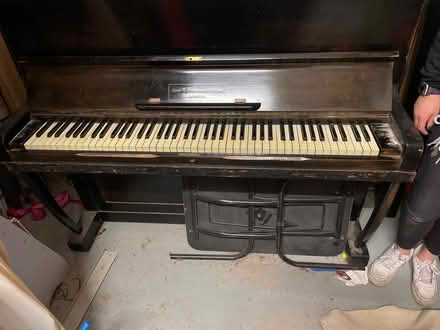 Photo of free Working piano (Hallfield Gate DE55) #3