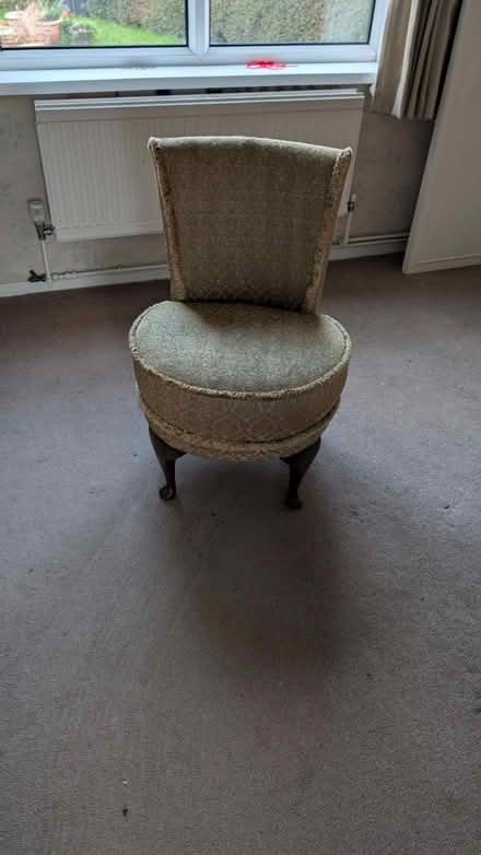 Photo of free chair (leicester LE2 eme) #1