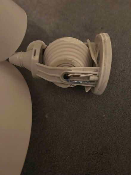 Photo of free White pendant ceiling light (Bromley BR3) #2