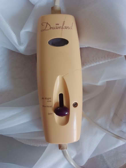 Photo of free Electric blanket (Priory Village RH15) #1