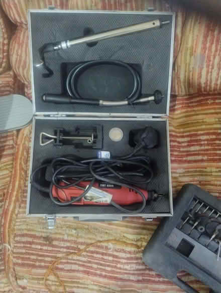 Photo of free Old dremmel like tool with bits (Tottenham N18) #1