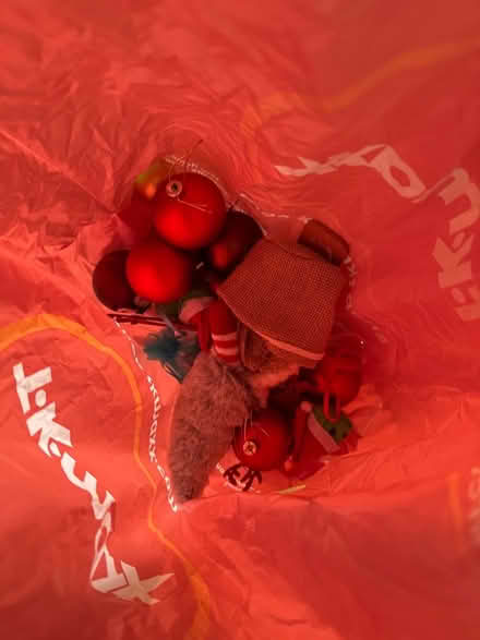 Photo of free Various Xmas baubles (Harringay Green Lanes N4) #1