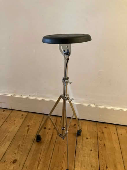 Photo of free Drum practice pad with stand (Seven Sisters N15) #1