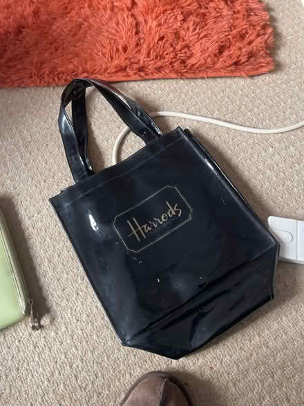 Photo of free Tedbaker iPad holder Harrods bag (Kenilworth CV8) #3