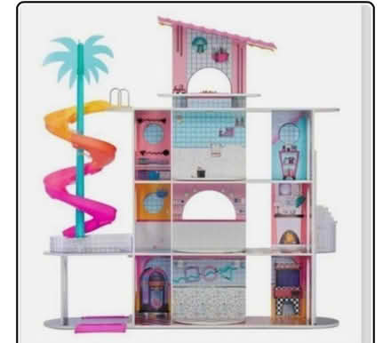 Photo of free LOL Dolls House (CT5) #1