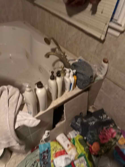 Photo of free Lotioms (07039) #1