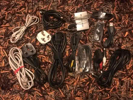 Photo of free Selection of cables (Leamington Spa (CV32)) #1