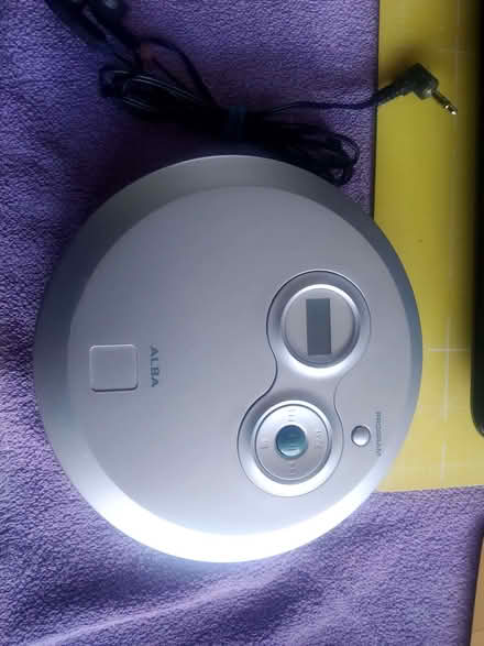 Photo of free CD Player (Ruddington NG11) #1