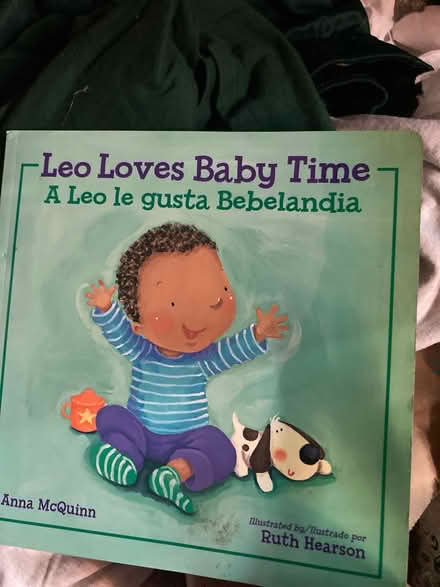 Photo of free Spanish English baby book (Foothill Boulevard Cupertino) #1