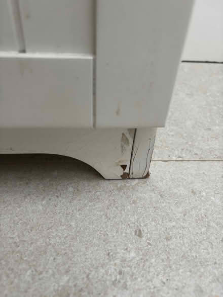 Photo of free White freestanding bathroom cupboard/shelf unit (St Albans AL3) #3