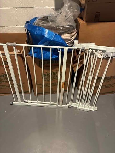 Photo of free Regalo baby gate (Colesville, md) #1