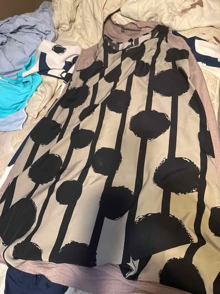 Photo of free Dress (07039) #4