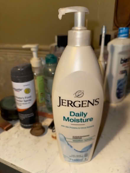 Photo of free Lotion (07039) #3