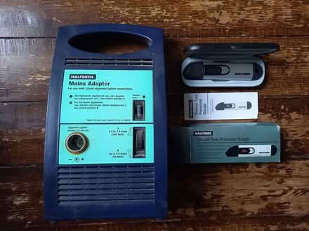 Photo of free Car bits Mains Adaptor & Tyre Gauge (Leith Links EH6) #1