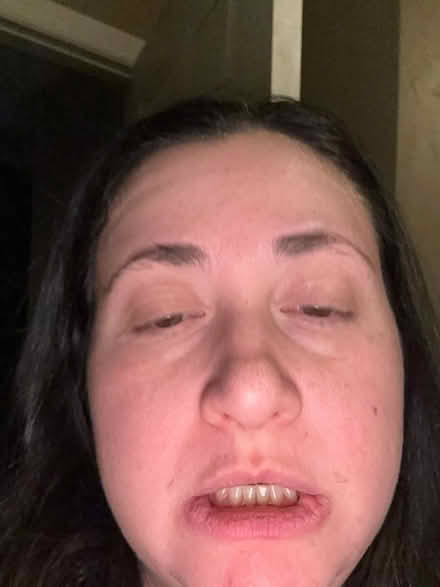 Photo of free Bag of toiletries (07039) #3