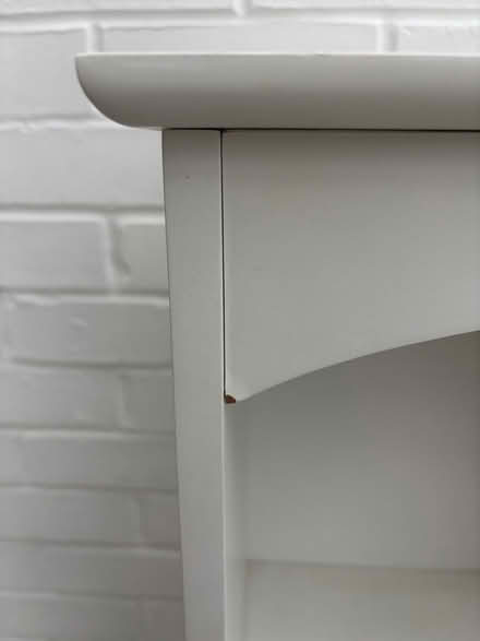Photo of free White freestanding bathroom cupboard/shelf unit (St Albans AL3) #2