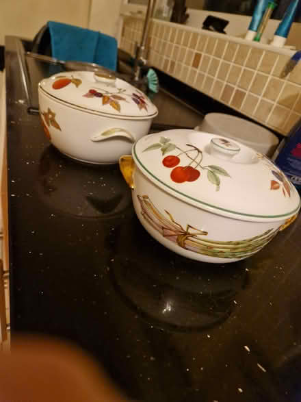 Photo of free Crockery (Lilliput. Poole.) #1