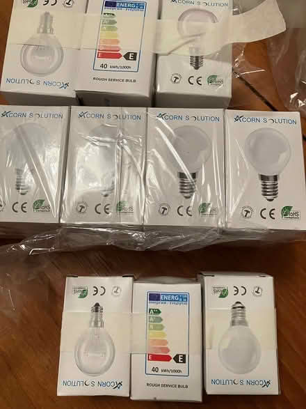 Photo of free Light bulbs (Sidcup/New Eltham DA15) #1