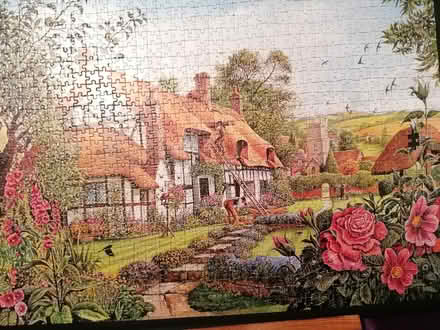 Photo of free 1000 piece jigsaw puzzle (Presteigne LD8) #2