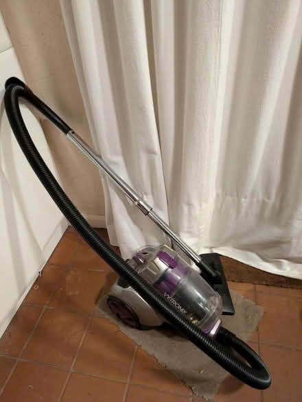 Photo of free Vacuum Cleaner (GU12) #1